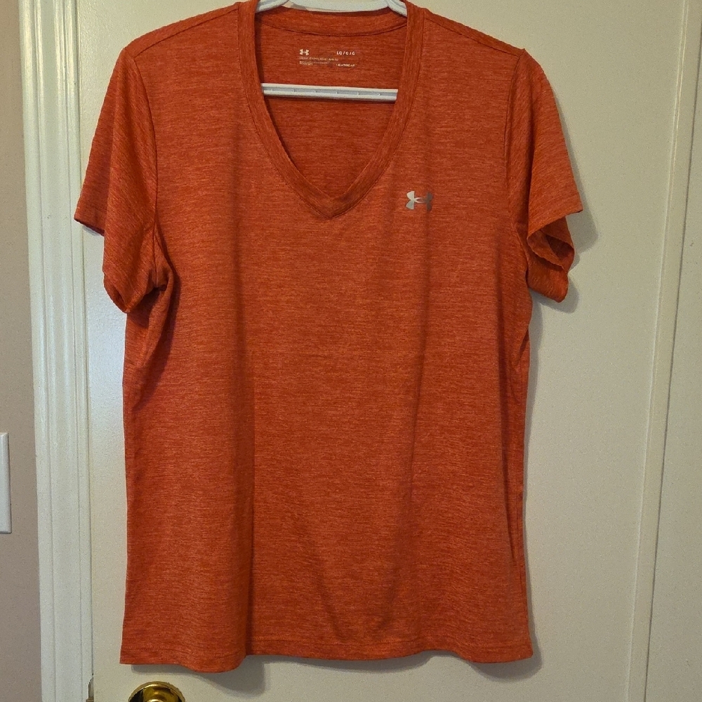 Under Armour pink/white loose Short Sleeve T-Shirt